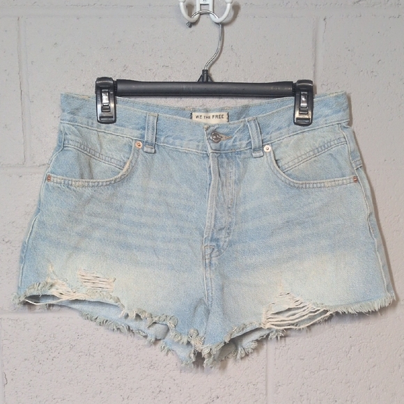 We The Free Pants - Free People We The Free Now or Never Distressed Denim Shorts - 28